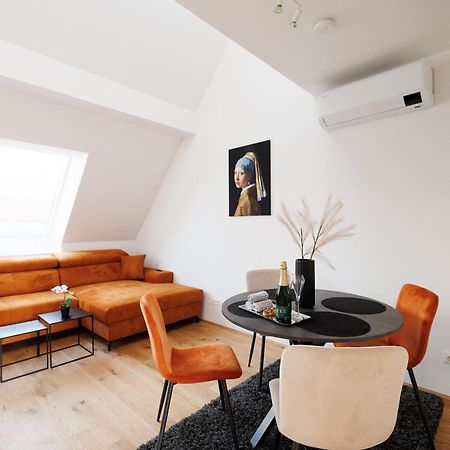 Symphony Apartments 42 - Modern Loft With Terrace And Grill In Central Location Вена Экстерьер фото