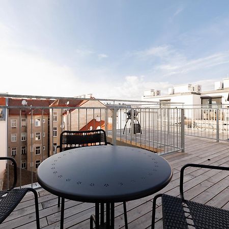 Symphony Apartments 42 - Modern Loft With Terrace And Grill In Central Location Вена Экстерьер фото