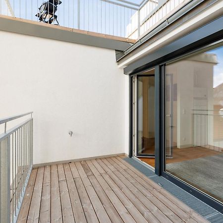 Symphony Apartments 42 - Modern Loft With Terrace And Grill In Central Location Вена Экстерьер фото