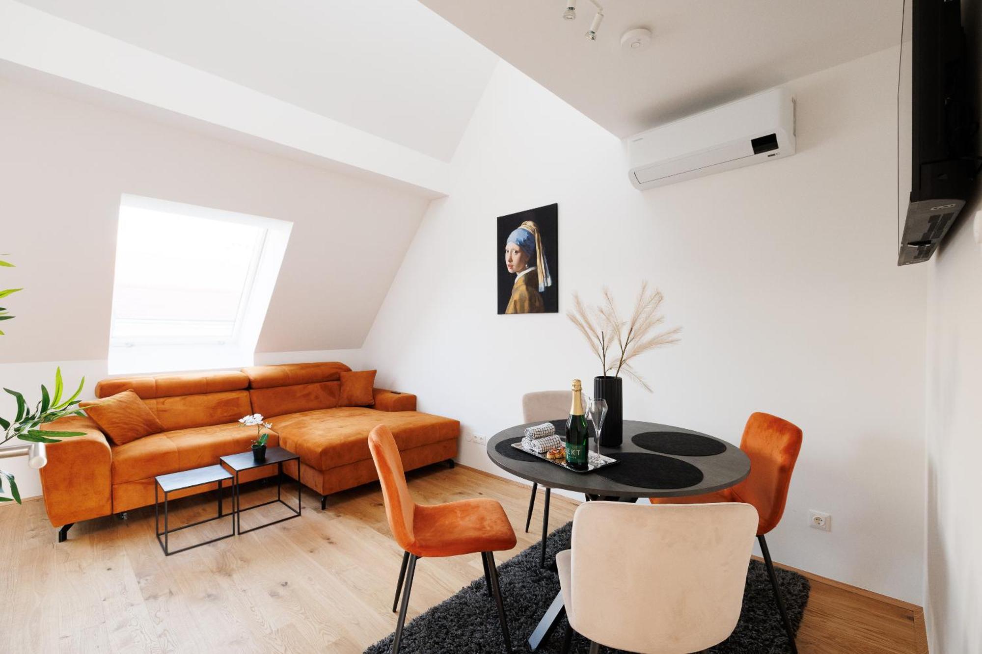 Symphony Apartments 42 - Modern Loft With Terrace And Grill In Central Location Вена Экстерьер фото