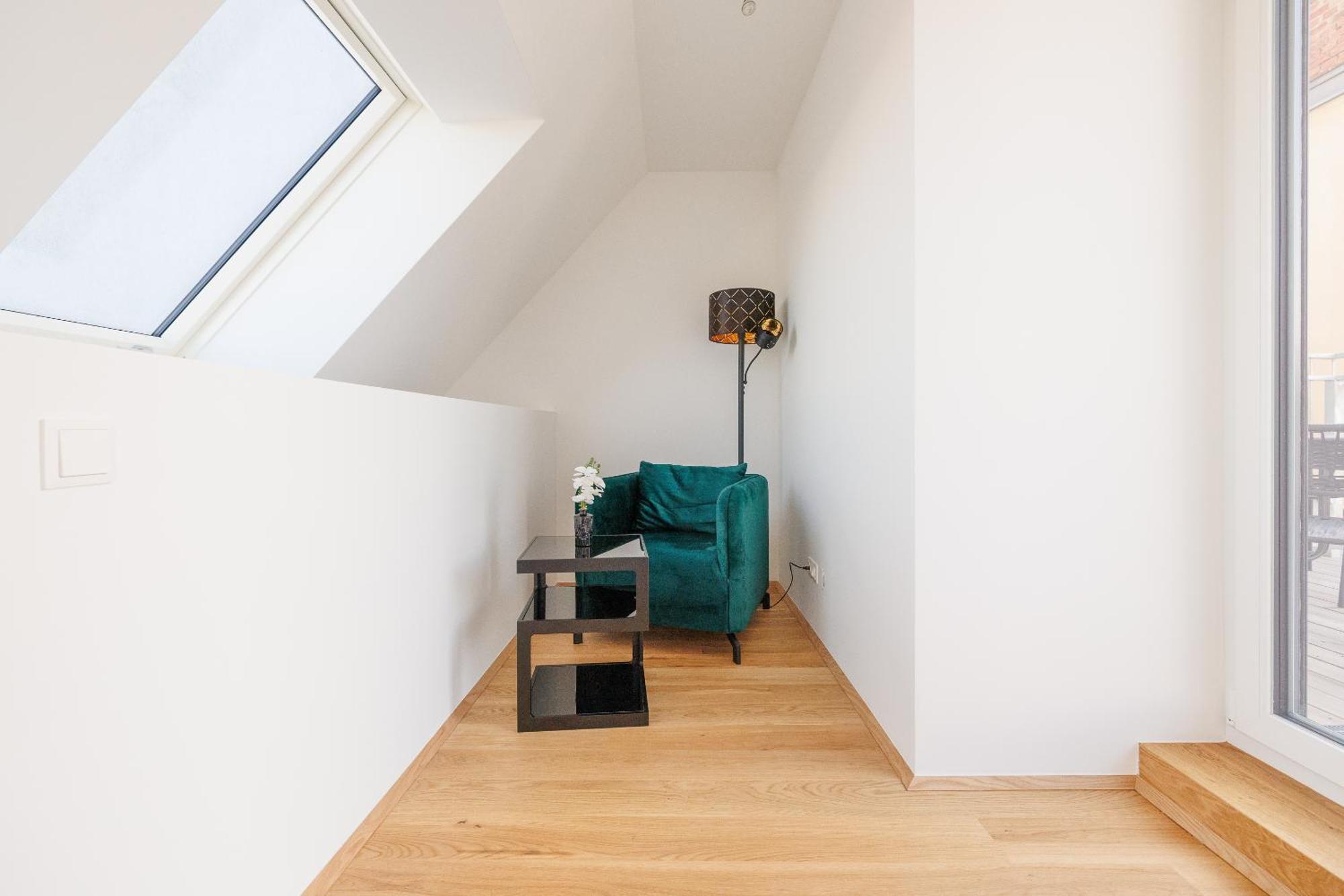 Symphony Apartments 42 - Modern Loft With Terrace And Grill In Central Location Вена Экстерьер фото