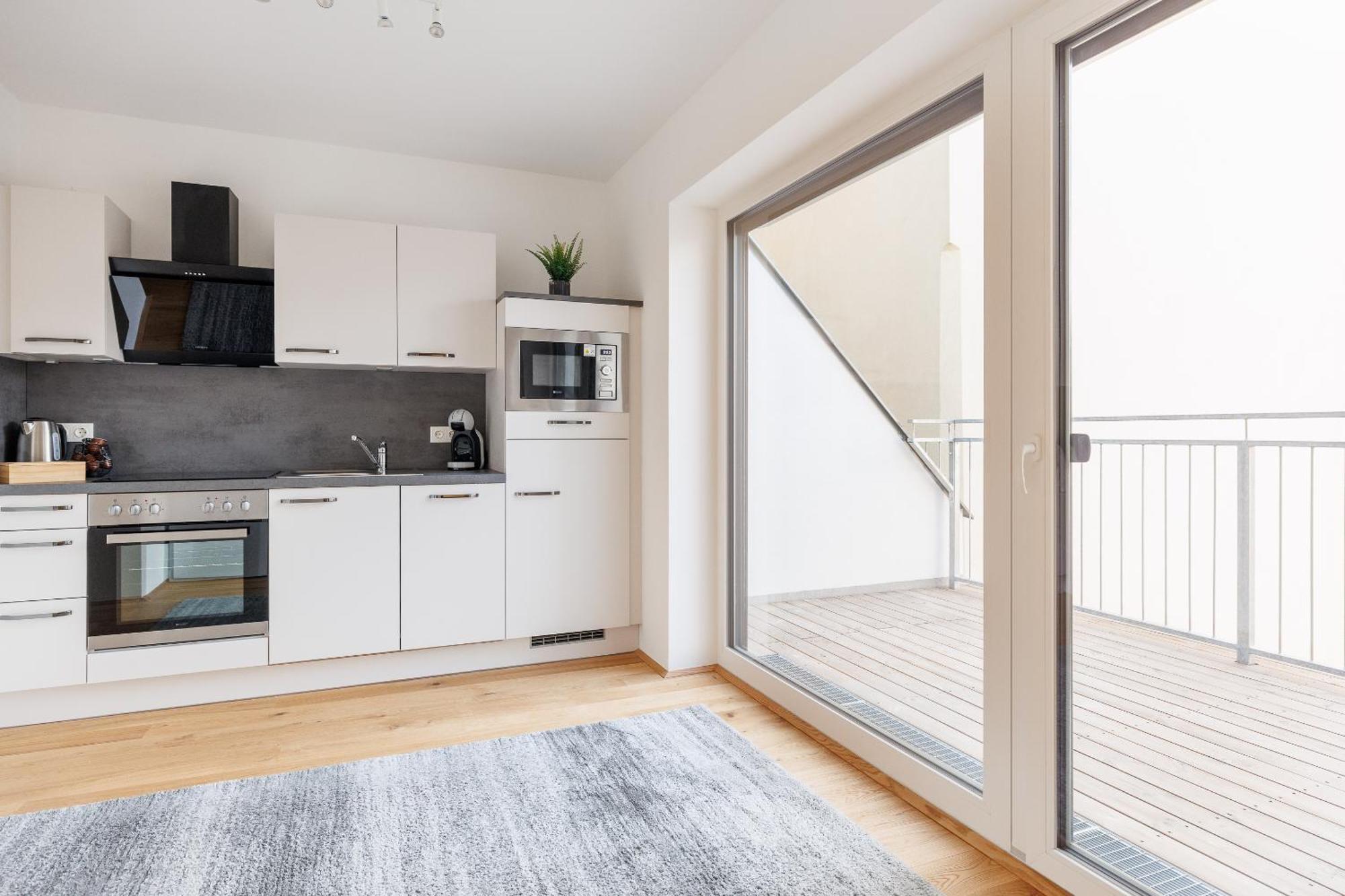 Symphony Apartments 42 - Modern Loft With Terrace And Grill In Central Location Вена Экстерьер фото
