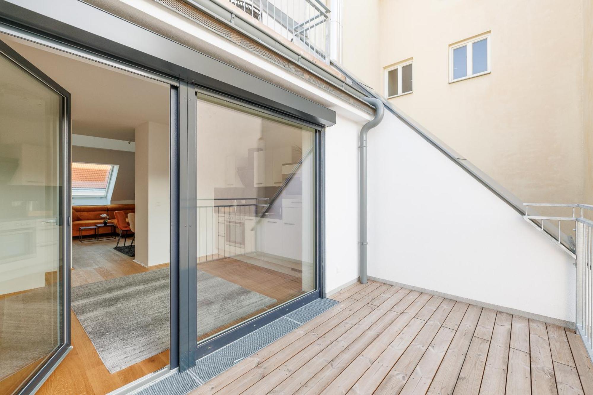Symphony Apartments 42 - Modern Loft With Terrace And Grill In Central Location Вена Экстерьер фото